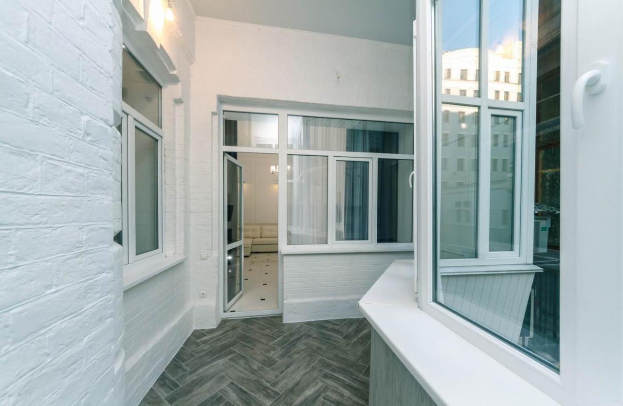 Luxury Beatiful Apartment On Pyshkinska Street Киев Екстериор снимка